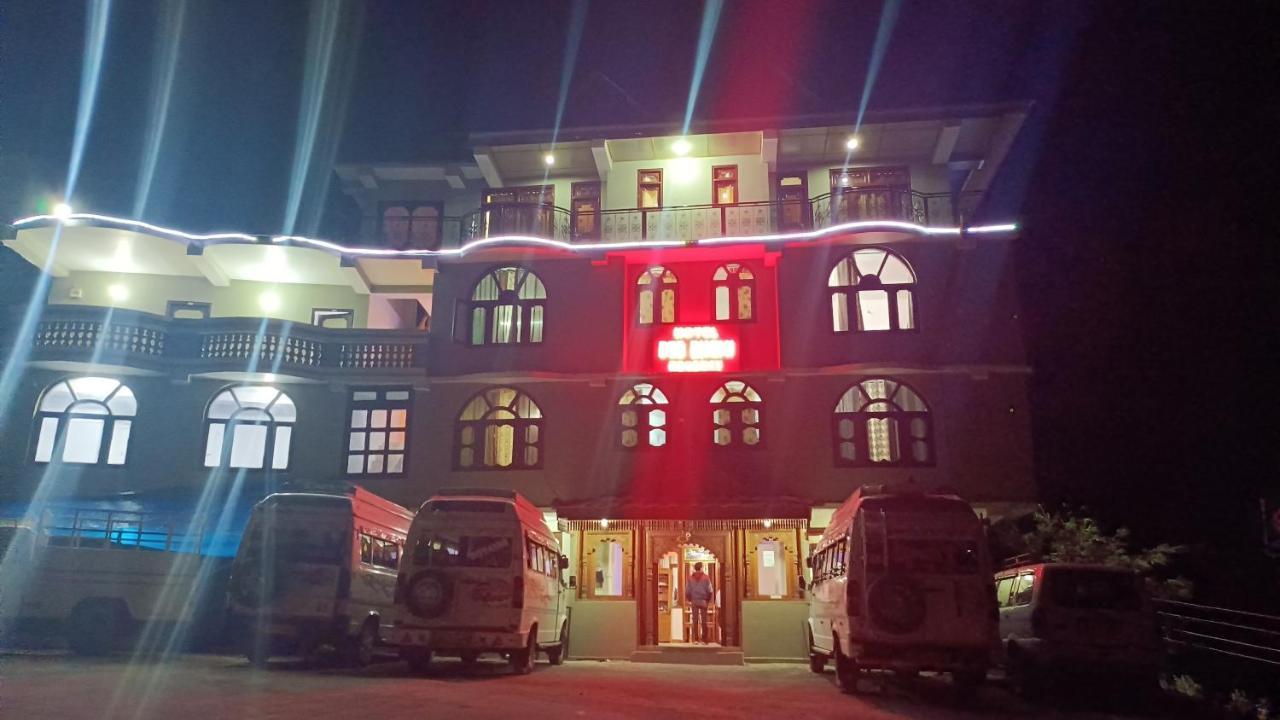Готель Debbhumi Regency Sangla Екстер'єр фото
